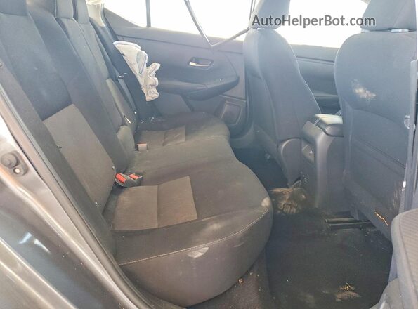 3N1AB8CVXNY302416 2022 NISSAN SENTRA Gray Vista de los asientos traseros