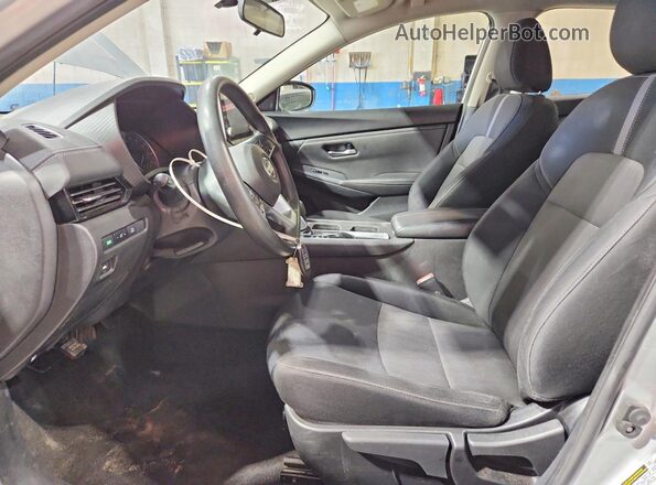 3N1AB8CVXPY257772 2023 NISSAN SENTRA Серебряный 