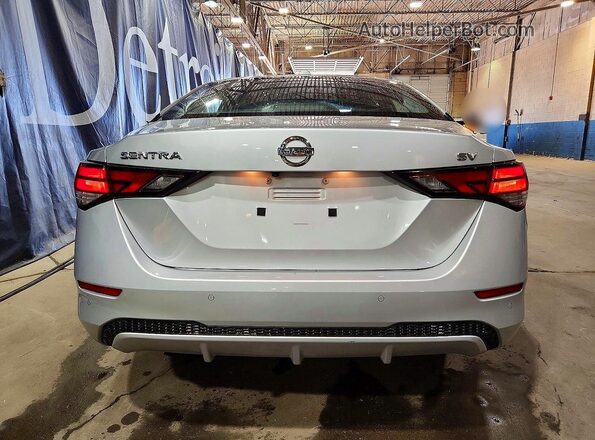 3N1AB8CVXPY257772 2023 NISSAN SENTRA Серебряный 