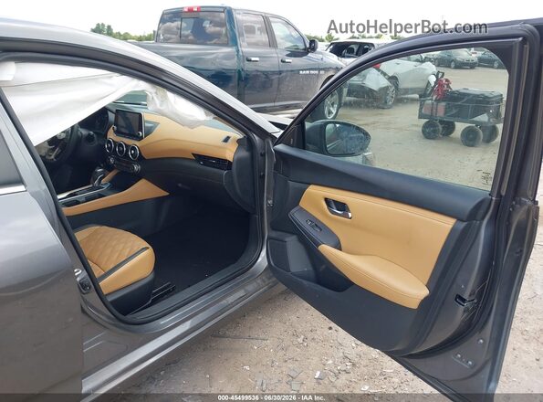 3N1AB8CVXPY278122 2023 NISSAN SENTRA Gray Widok wnętrza z przodu