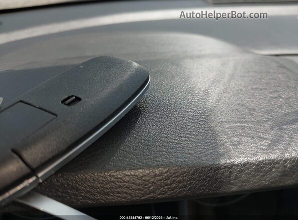 3N1AB8CVXSY227227 2025 NISSAN SENTRA Gray Widok deski rozdzielczej