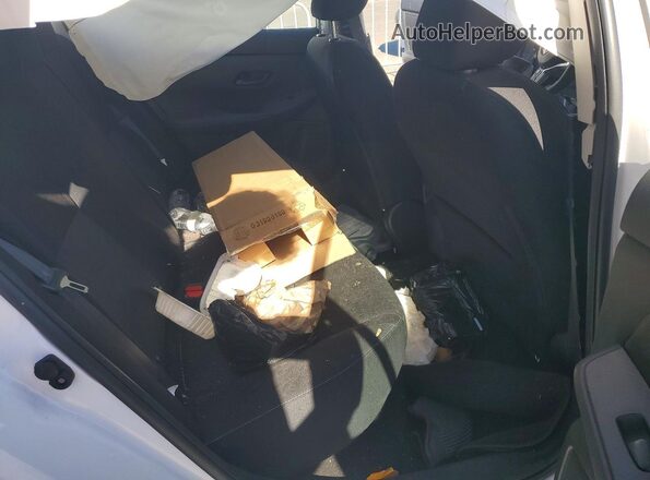 3N1AB8CVXSY295978 2025 NISSAN SENTRA White Rear seats view