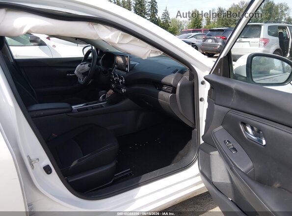 3N1AB8CVXSY308843 2025 NISSAN SENTRA Белый Вид салона спереди