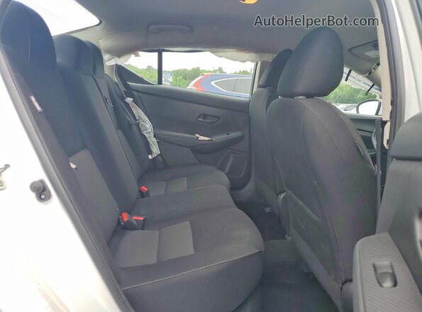 3N1AB8CVXSY323603 2025 NISSAN SENTRA White Rear seats view