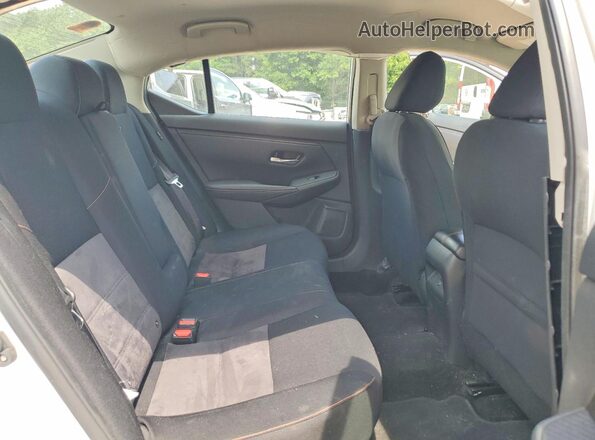 3N1AB8DV1MY317545 2021 NISSAN SENTRA White Հետևի նստատեղերի տեսք