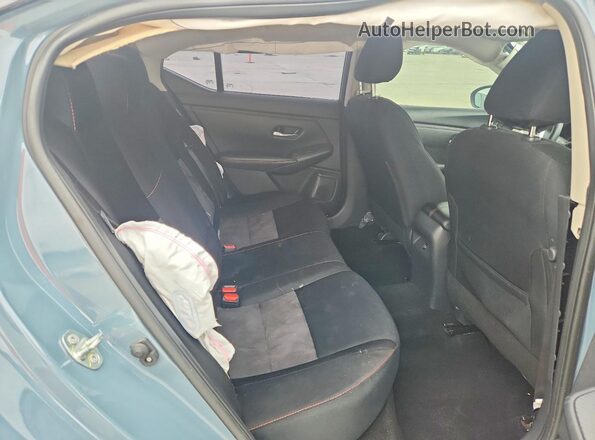3N1AB8DV1RY295926 2024 NISSAN SENTRA Silver 