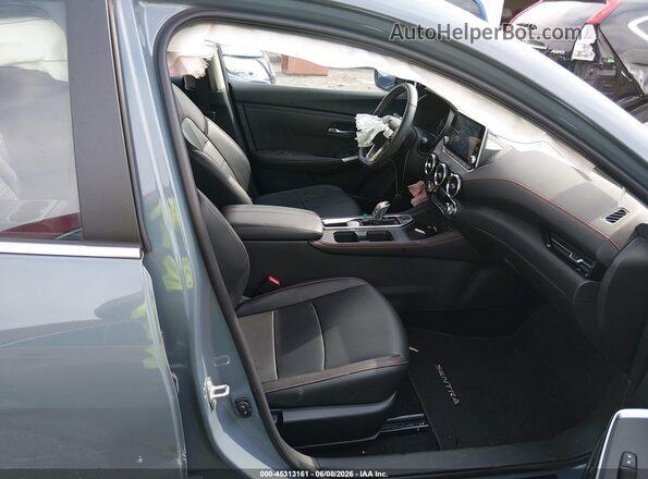 3N1AB8DV1SY333774 2025 NISSAN SENTRA Teal Вид салону спереду