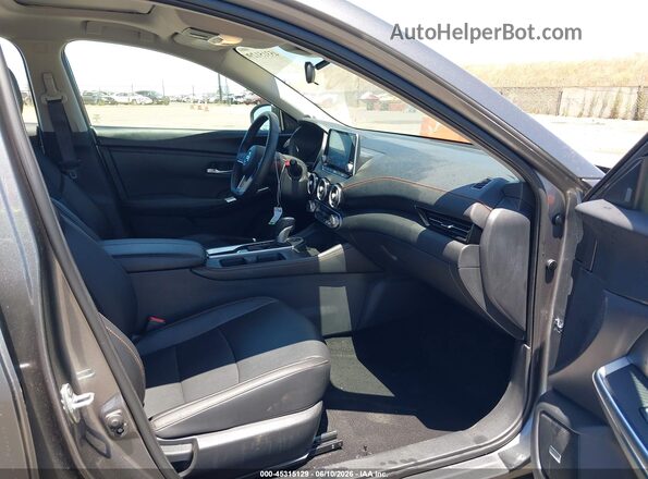 3N1AB8DV2PY322466 2023 NISSAN SENTRA Gray Вид салону спереду