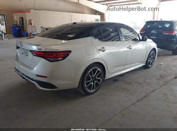 3N1AB8DV2RY304844 2024 NISSAN SENTRA Белый Задняя правая четверть