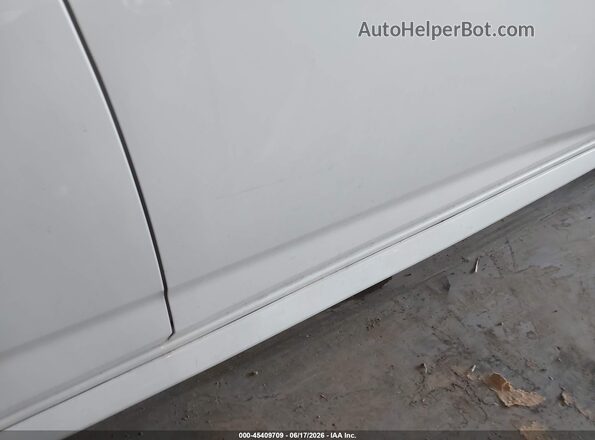 3N1AB8DV2RY304844 2024 NISSAN SENTRA Белый 