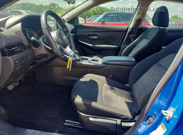 3N1AB8DV2RY379494 2024 NISSAN SENTRA Blue Front interior view