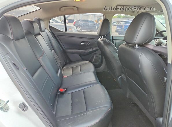 3N1AB8DV2SY288165 2025 NISSAN SENTRA White Вид задніх сидінь