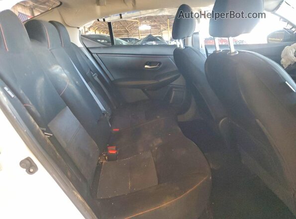 3N1AB8DV3SY383365 2025 NISSAN SENTRA White Vista de los asientos traseros