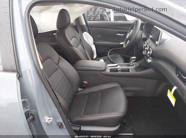 3N1AB8DV5SY416608 2025 NISSAN SENTRA Gray Vista interior delantera