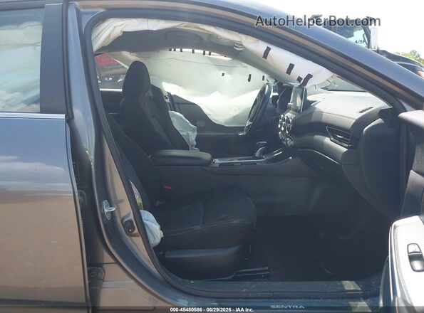 3N1AB8DV6RY335871 2024 NISSAN SENTRA Gray Vista interior delantera