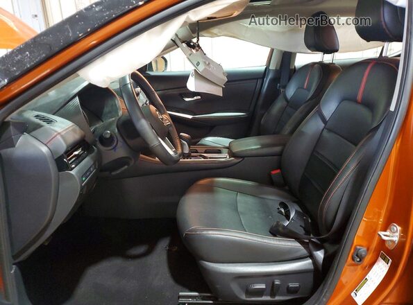 3N1AB8DV7SY214448 2025 NISSAN SENTRA Orange Front interior view