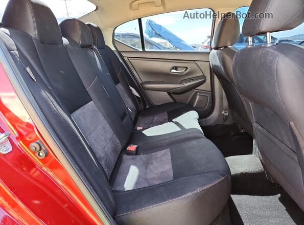 3N1AB8DV8MY308082 2021 NISSAN SENTRA Red Vista de los asientos traseros