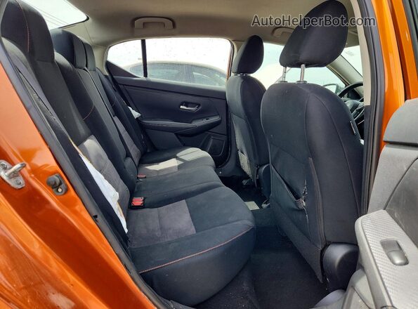 3N1AB8DV8PY322956 2023 NISSAN SENTRA Orange Հետևի նստատեղերի տեսք