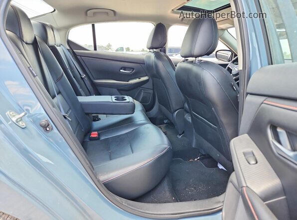 3N1AB8DV8RY330266 2024 NISSAN SENTRA Blue Rear seats view