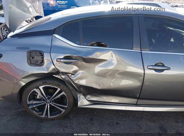 3N1AB8DVXLY245159 2020 NISSAN SENTRA Gray Front view