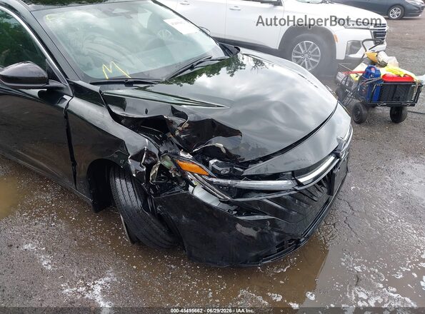 3N1AB9BV1TY215590 2026 NISSAN SENTRA Black Вид спереду
