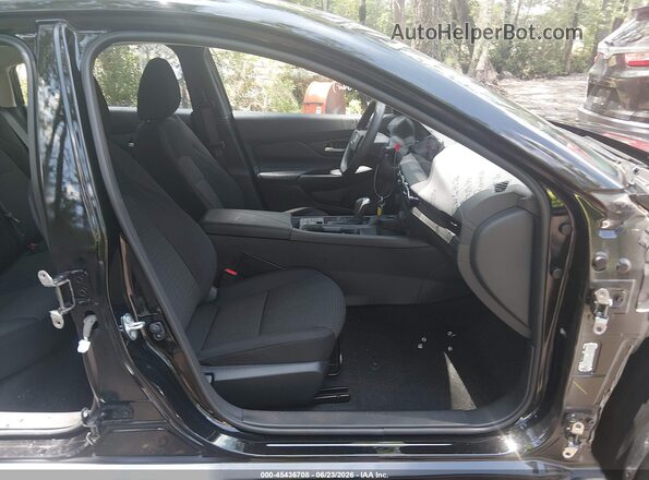 3N1AB9BV2TY228946 2026 NISSAN SENTRA Black Front interior view