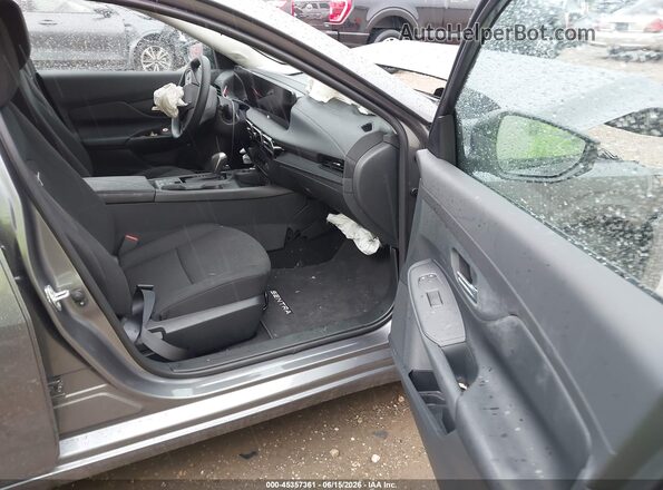 3N1AB9BV3TY277301 2026 NISSAN SENTRA Gray Սալոնի դիմացի տեսք