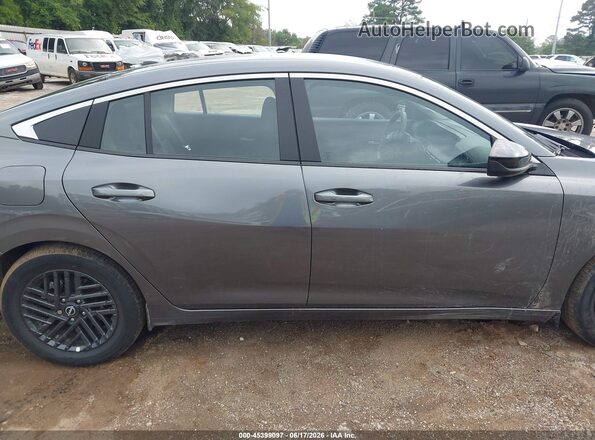 3N1AB9CV2TY236124 2026 NISSAN SENTRA Серый Вид задней части салона