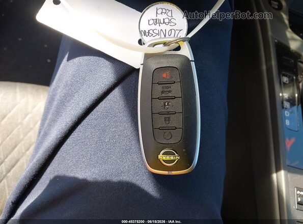 3N1AB9CV4TY253832 2026 NISSAN SENTRA Красный Вид панели приборов
