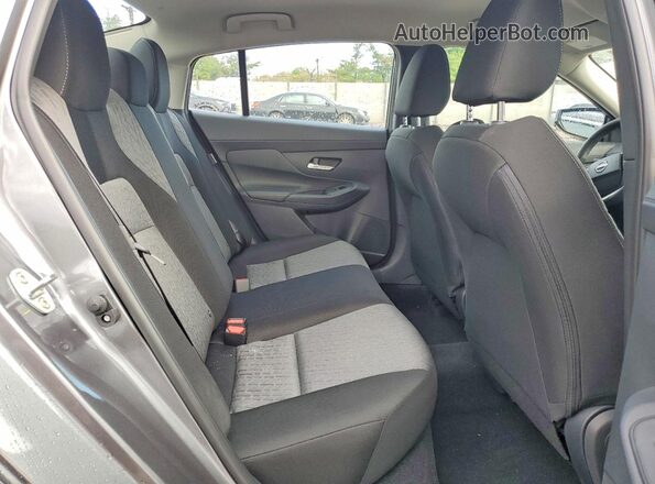 3N1AB9CV6TY261883 2026 NISSAN SENTRA Gray Vista de los asientos traseros
