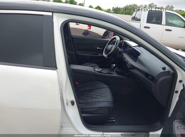 3N1AB9DV1TY217062 2026 NISSAN SENTRA White Widok wnętrza z przodu