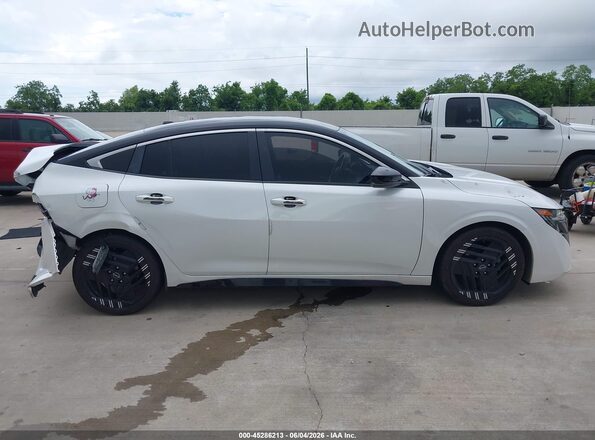 3N1AB9DV1TY217062 2026 NISSAN SENTRA White Widok wnętrza z tyłu