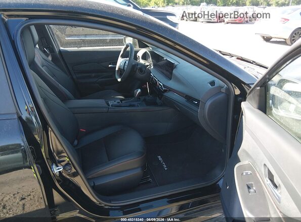 3N1AB9DV2TY213750 2026 NISSAN SENTRA Черный Вид салона спереди