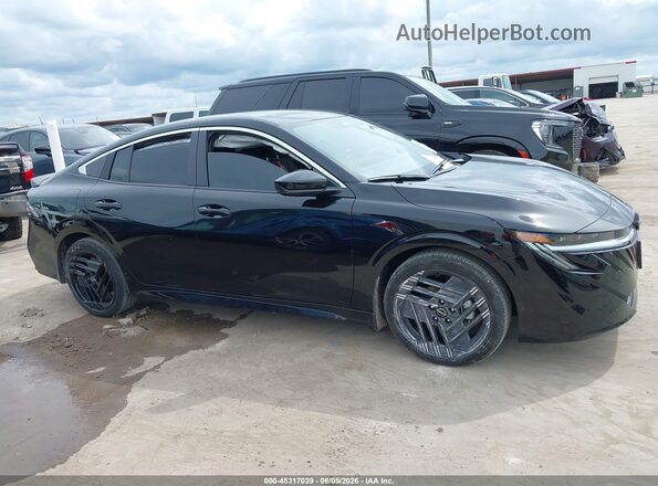 3N1AB9DV3TY274086 2026 NISSAN SENTRA Black Սալոնի հետևի տեսք