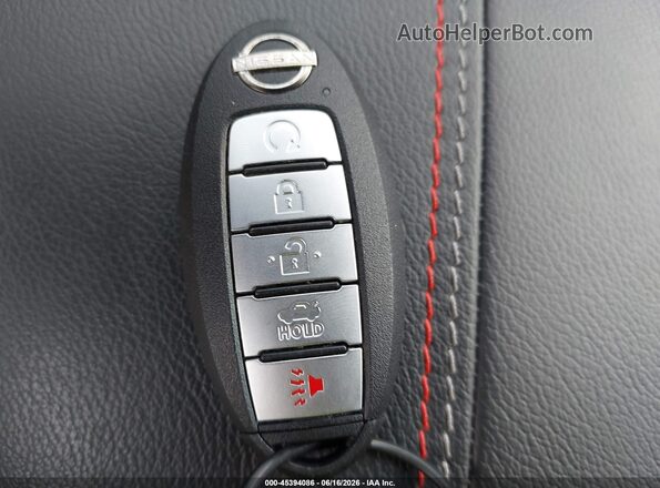 3N1AB9DV6TY254463 2026 NISSAN SENTRA Black Vista del salpicadero