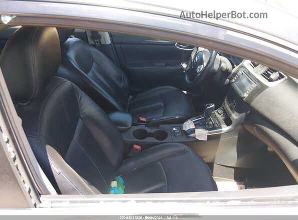 3N1CB7AP3JY214714 2018 NISSAN SENTRA Gray Widok wnętrza z przodu