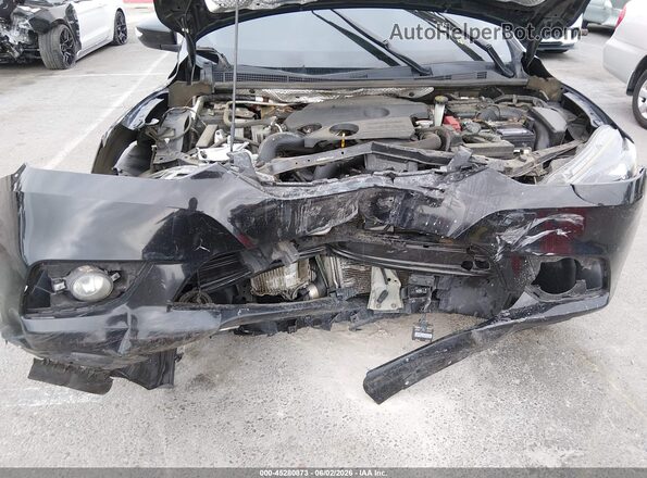 3N1CB7AP4JY257782 2018 NISSAN SENTRA Черный Вид спереди