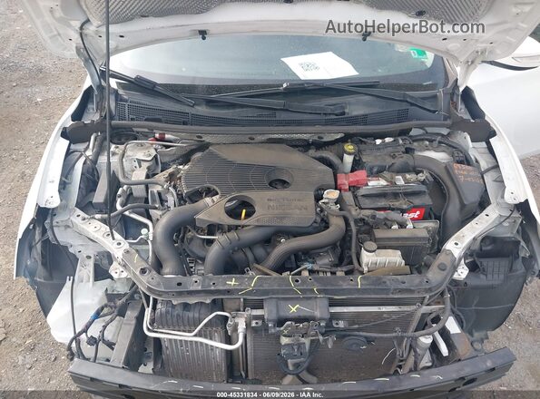 3N1CB7AP9JY211607 2018 NISSAN SENTRA Белый Вид сзади