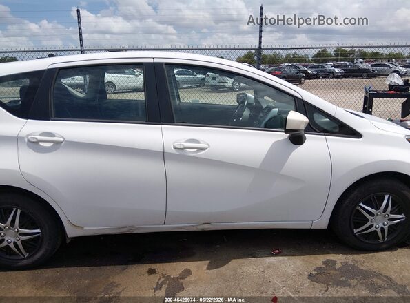3N1CE2CP1JL363756 2018 NISSAN VERSA NOTE White Widok wnętrza z tyłu