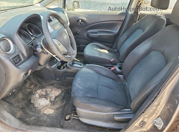 3N1CE2CP2HL354848 2017 NISSAN VERSA Gray წინა სალონის ხედი