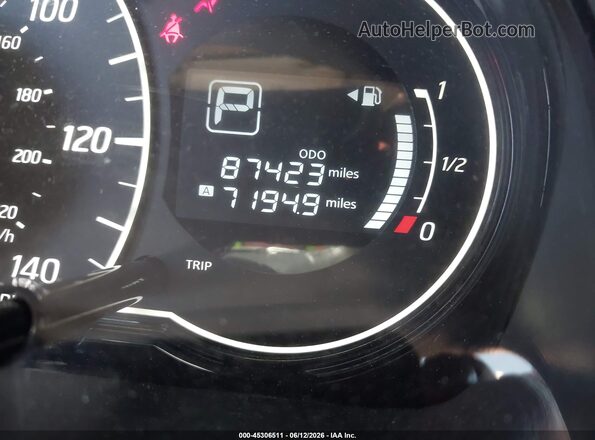 3N1CE2CP2HL379538 2017 NISSAN VERSA NOTE Silver 