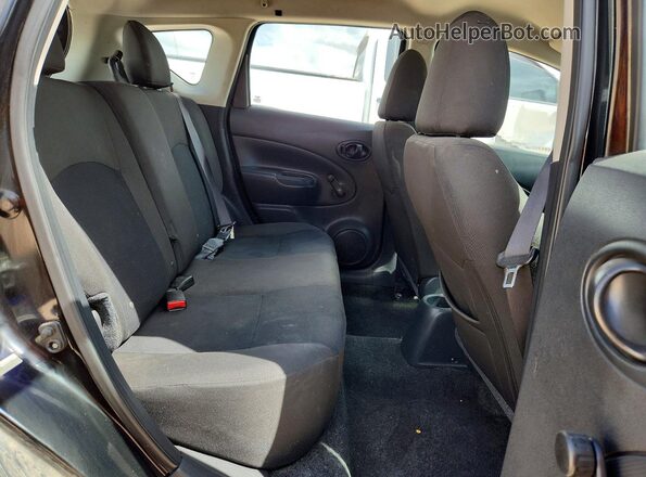 3N1CE2CP3JL353519 2018 NISSAN VERSA Black Widok wnętrza z tyłu