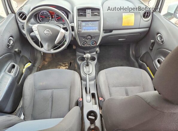 3N1CE2CP3KL355742 2019 NISSAN VERSA White 