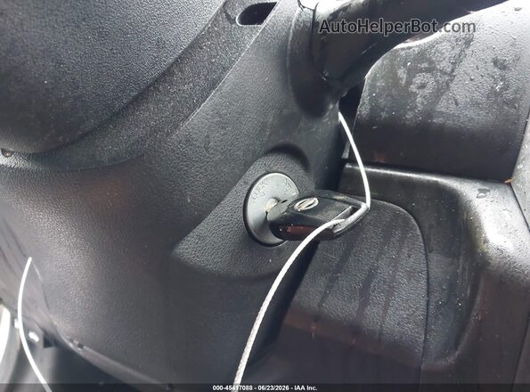 3N1CE2CP4HL369335 2017 NISSAN VERSA NOTE White Առջևի վահանակի տեսք