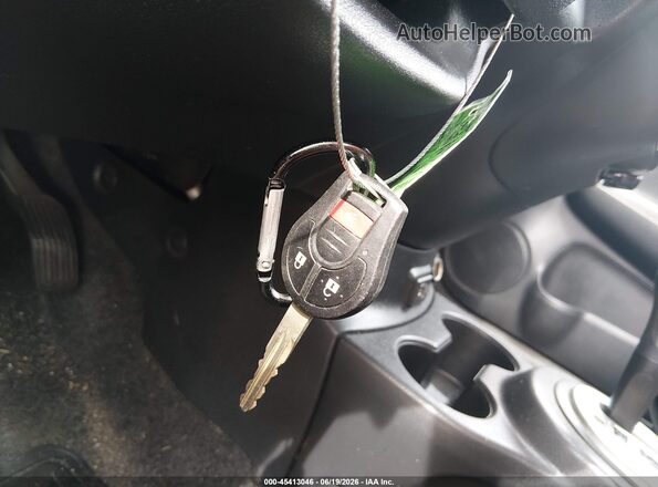 3N1CE2CP4KL359315 2019 NISSAN VERSA NOTE Красный Вид панели приборов