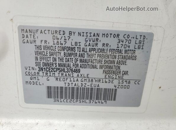 3N1CE2CP5HL376469 2017 NISSAN VERSA White Engine compartment view