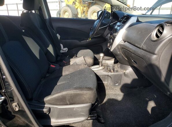3N1CE2CP5JL365719 2018 NISSAN VERSA Black Սալոնի դիմացի տեսք