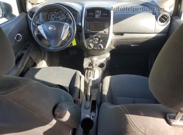 3N1CE2CP5JL365719 2018 NISSAN VERSA Black Առջևի վահանակի տեսք