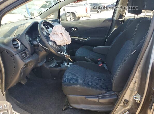 3N1CE2CP6GL376267 2016 NISSAN VERSA Gray Front interior view