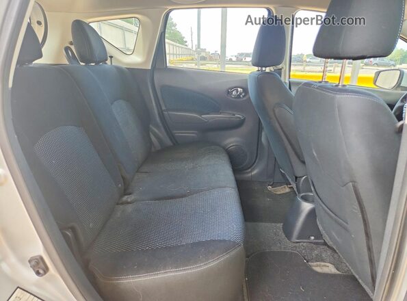 3N1CE2CP6GL381565 2016 NISSAN VERSA Silver უკანა სალონის ხედი